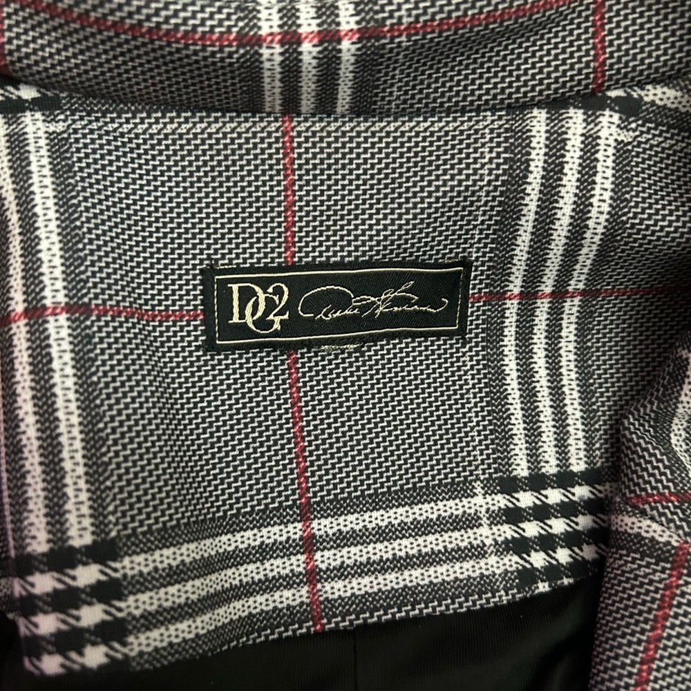 DG2 by Diane Gilman Women’s Suit Gray Plaid Blazer Pants Subtle Red Windowpane - Picture 11 of 12